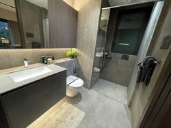 River Modern (D9), Apartment #511265531